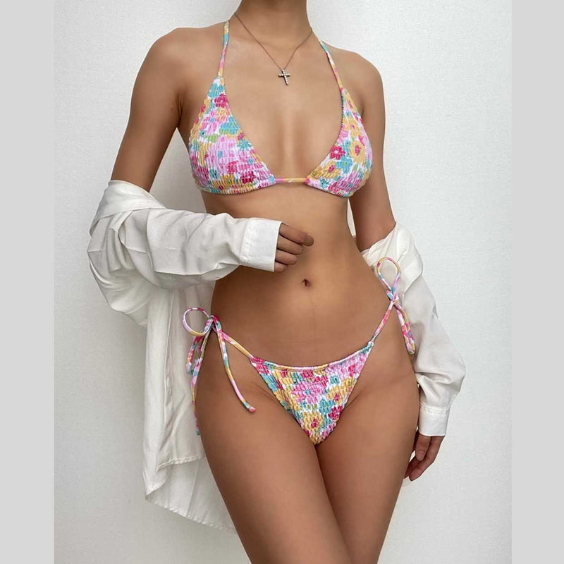 Maillot de bain bikini dos nu à motif floral smocké et à nouer soi-même 