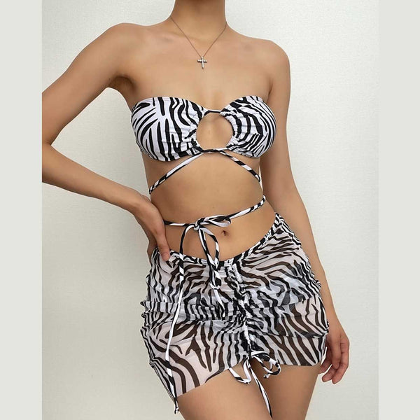 Traje de baño de 3 piezas con cuello halter, cordón ajustable y malla con estampado de cebra 