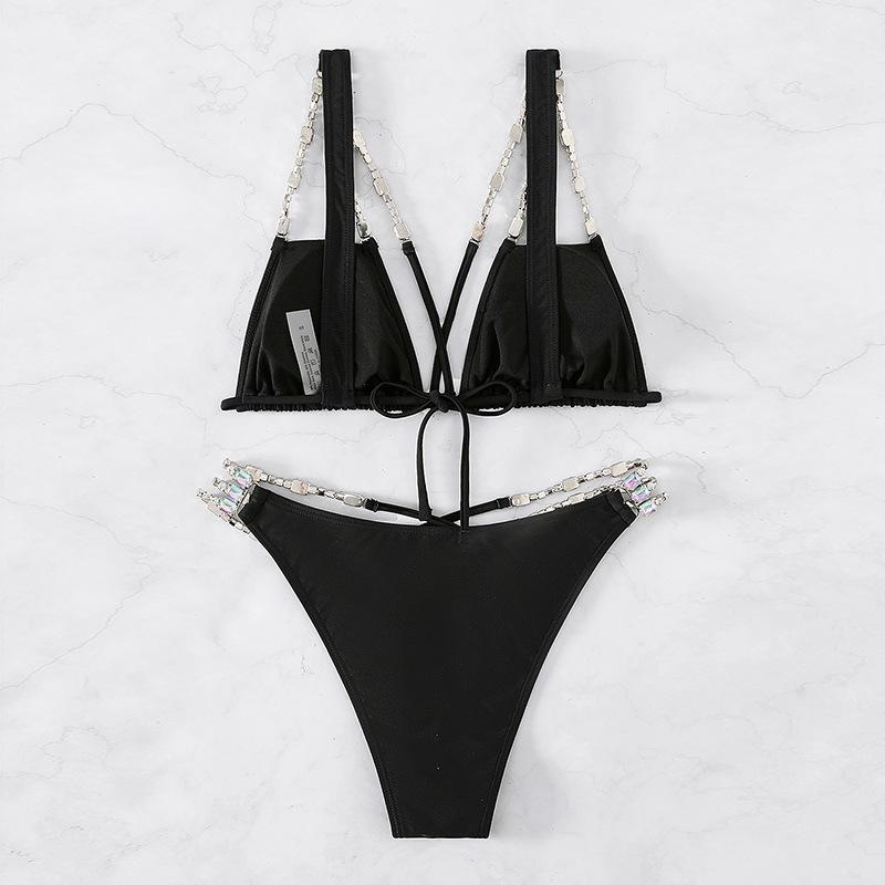 Maillot de bain bikini à nouer avec chaîne en strass et dos nu croisé 