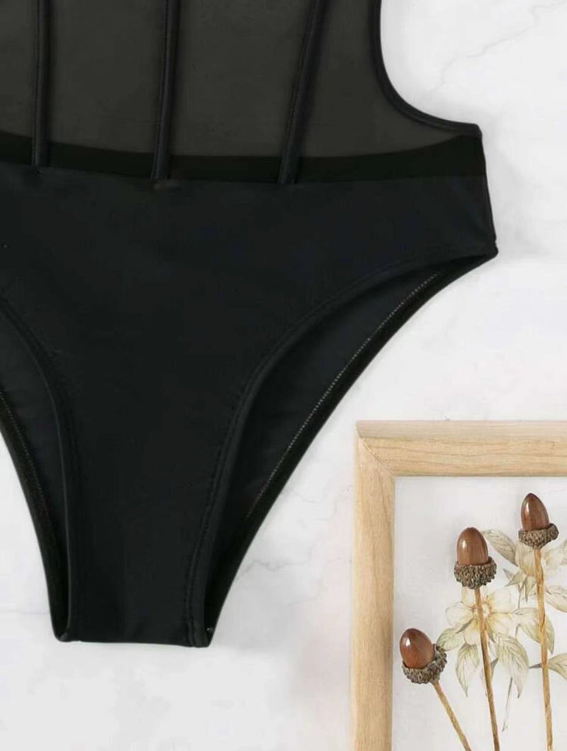 Maillot de bain une pièce dos nu en maille à nouer sur le devant et à licou croisé 