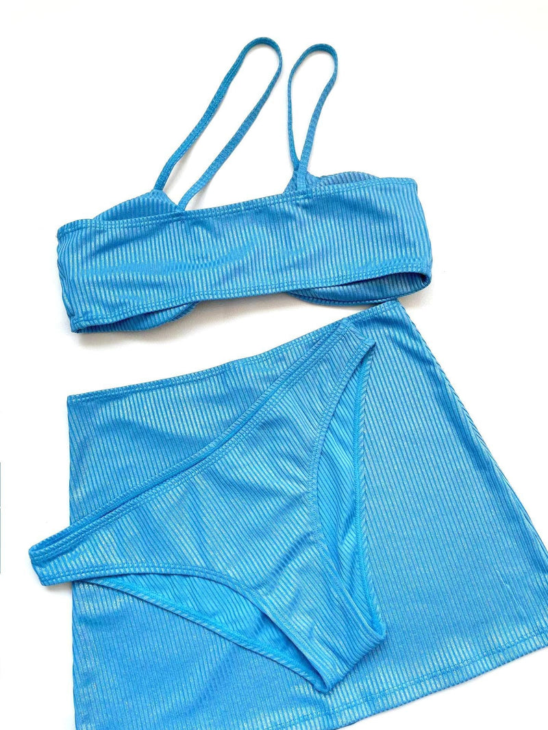 Maillot de bain 3 pièces asymétrique à dos nu et à épaules dénudées 