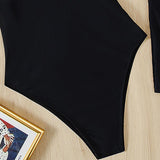 Maillot de bain une pièce uni à manches longues et col en U avec cache-maillot 