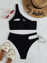 Traje de baño bikini de un solo hombro con agujeros sólidos 