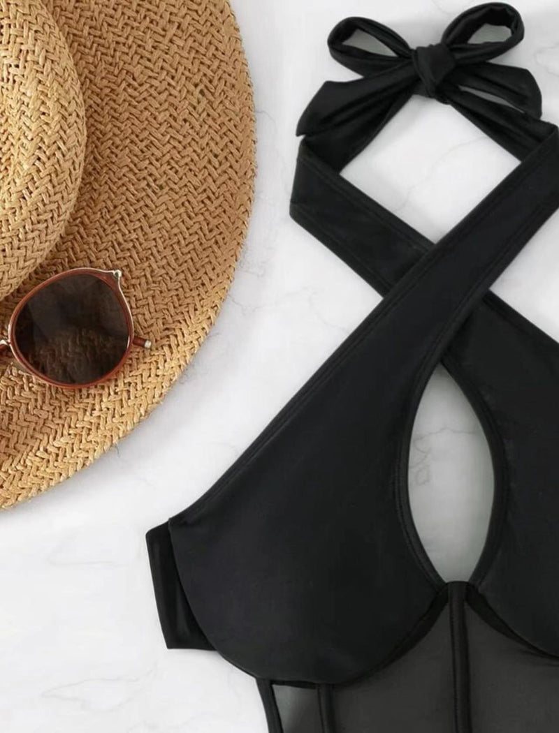 Maillot de bain une pièce dos nu en maille à nouer sur le devant et à licou croisé 